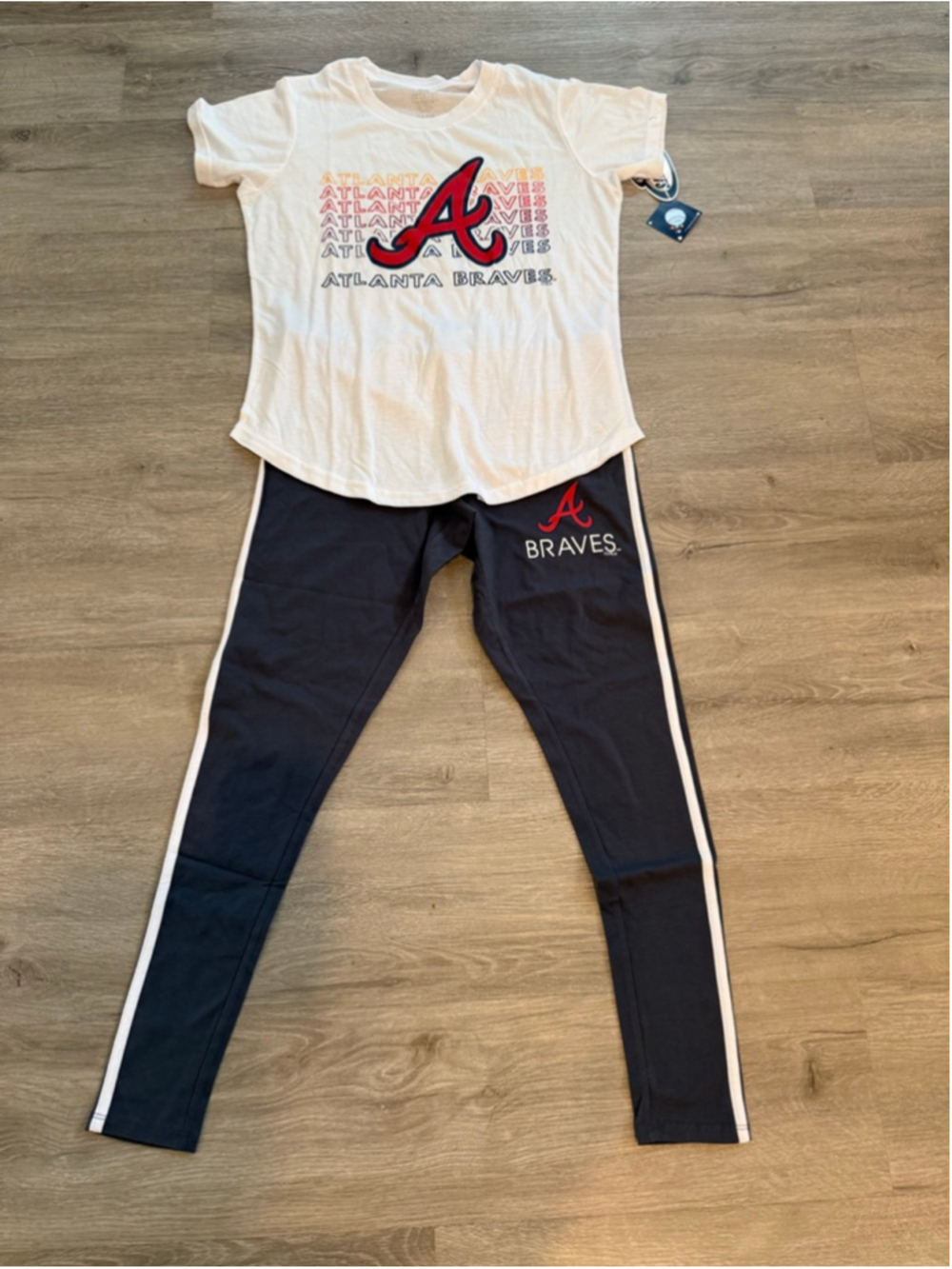 Concepts Atlanta Braves women's outfit size medium